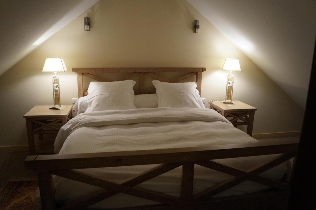 L'Antilope Hotel Nancay Bagian luar foto